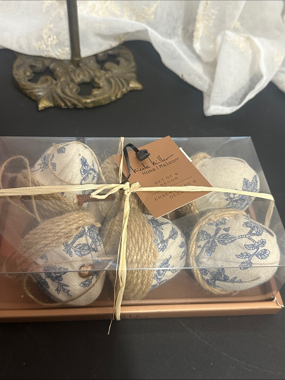 Nicole Miller cloth acorn hanger decor set of 6